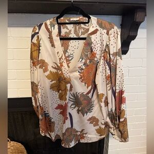 JODIFL Floral V-Neck Blouse
